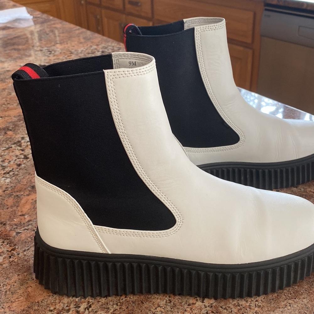 Chelsea boot - Picture 3 of 8